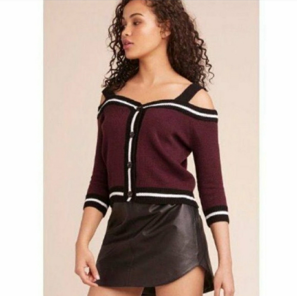 BB DAKOTA Cold Shoulder Sweater Blouse